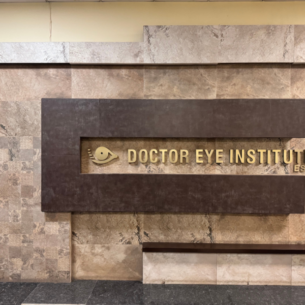 Doctor Eye Institute